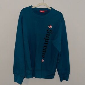 Supreme crewneck